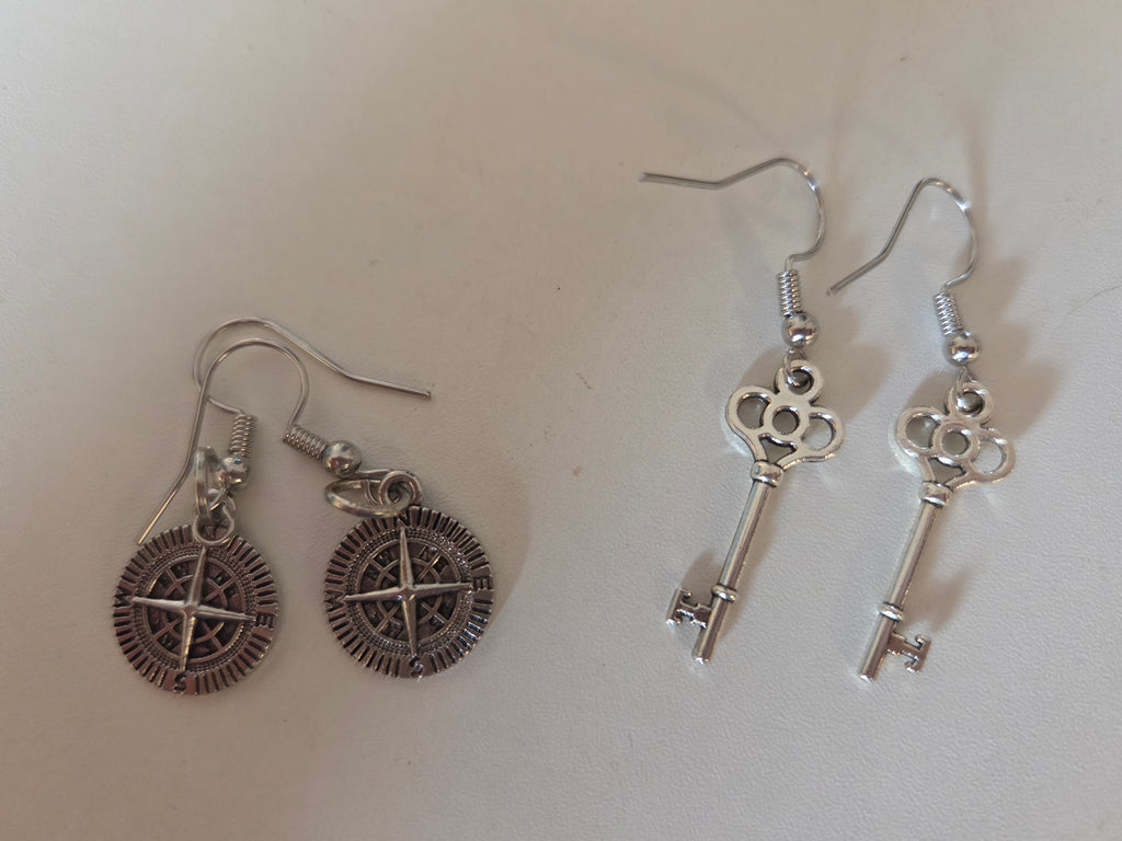 Silver Explorer Earring Set